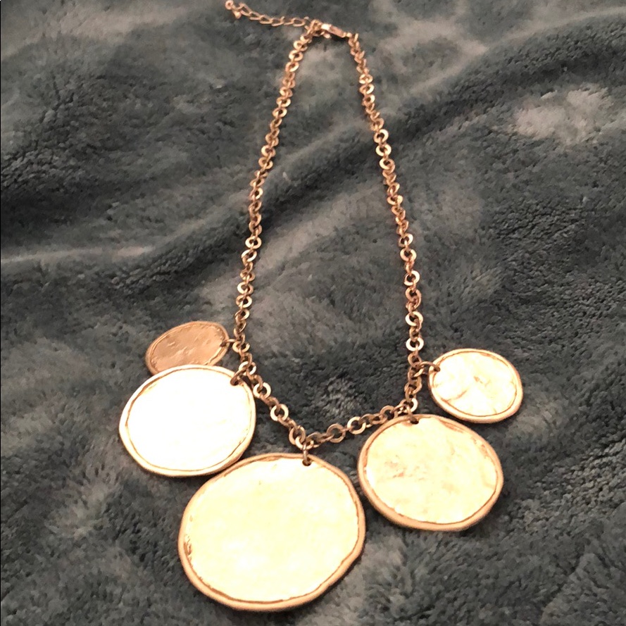 The Limited Necklace